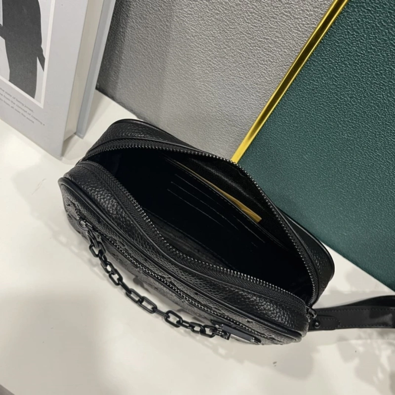LV Clutch Bags 4233H-1984