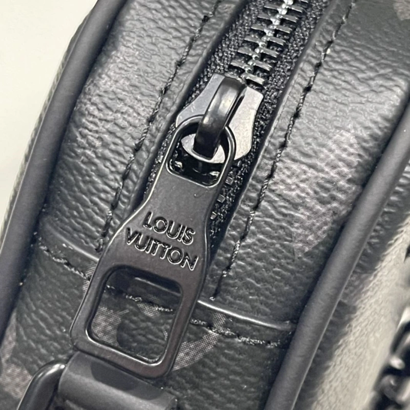 LV Clutch Bags 4233H-1986