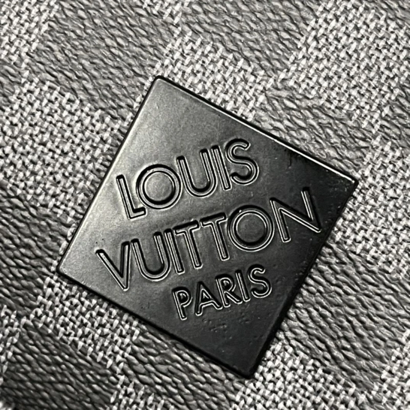 LV Backpacks 4233H-1993