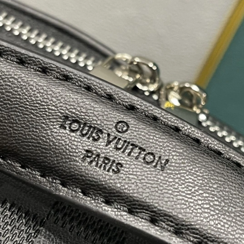 LV Backpacks 4233H-1993