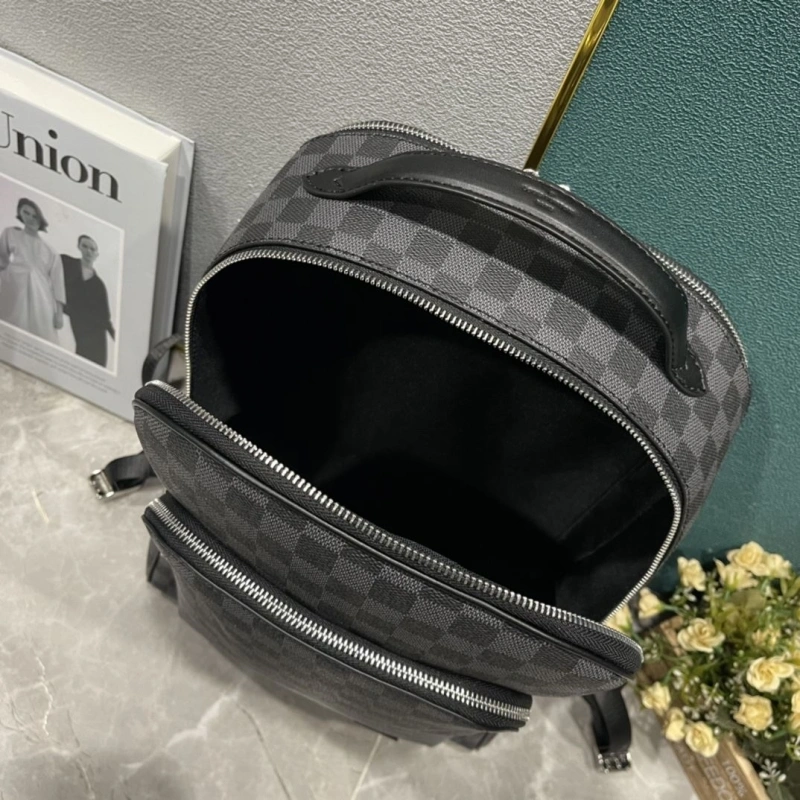 LV Backpacks 4233H-1993