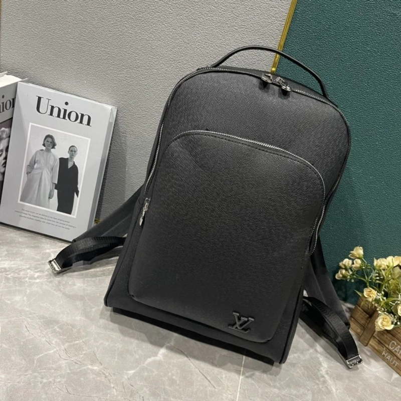 LV Backpacks 4233H-1995