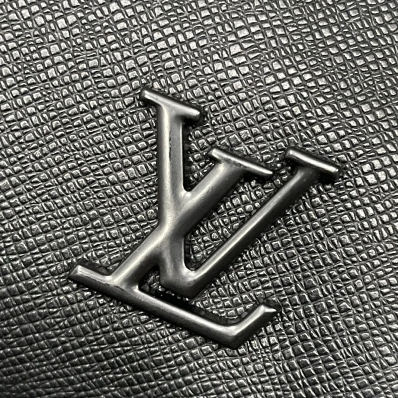 LV Backpacks 4233H-1995