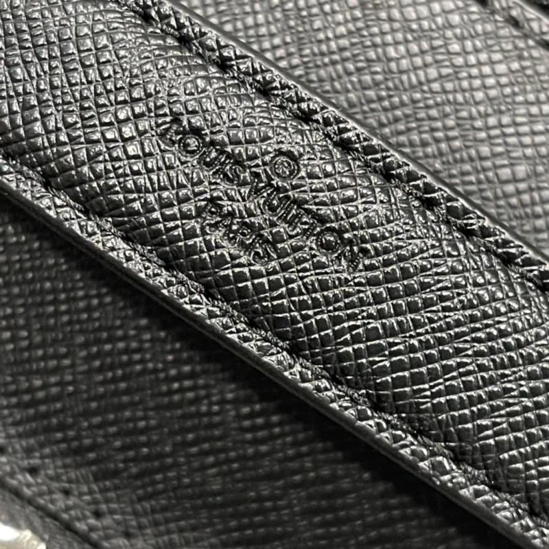 LV Backpacks 4233H-1995