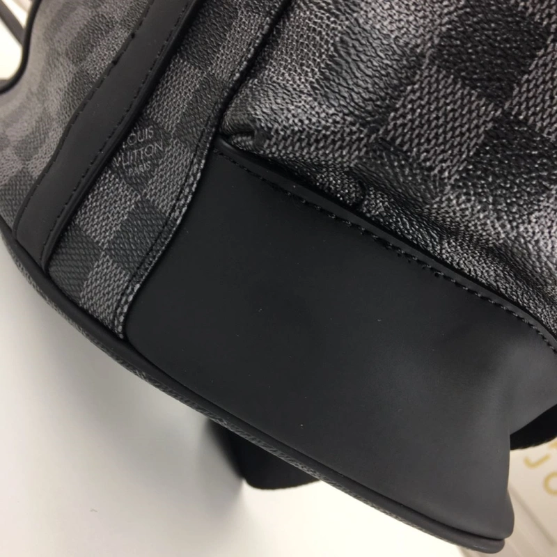 LV Backpacks 4233H-2010
