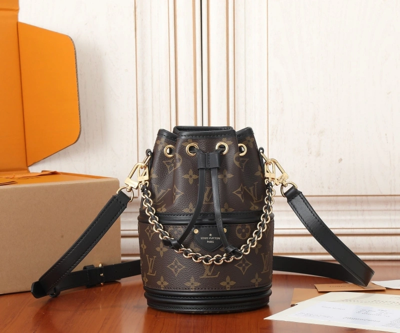 LV Bucket Bags 4233H-2122