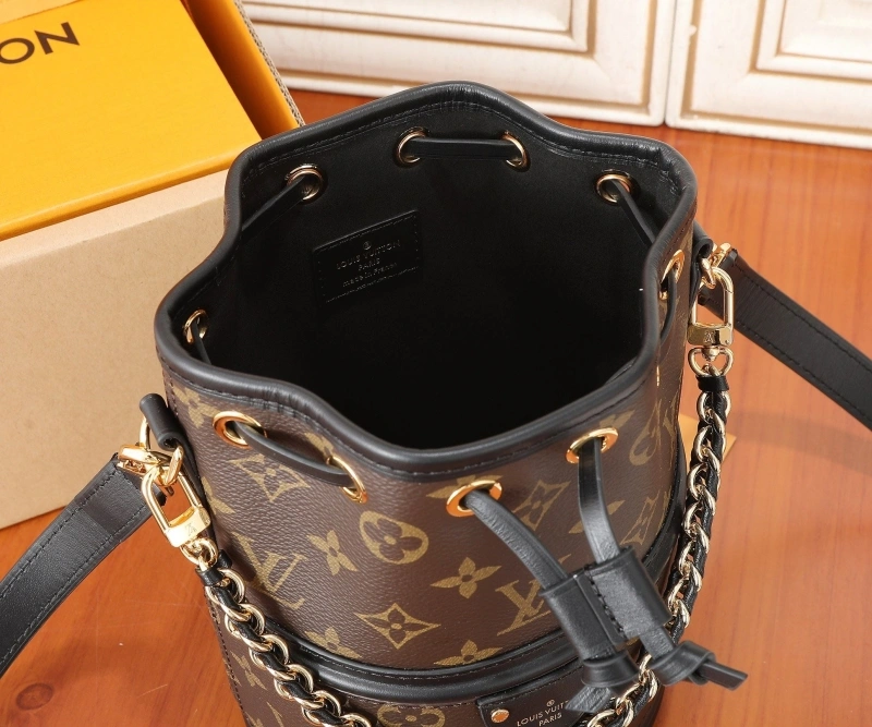 LV Bucket Bags 4233H-2122