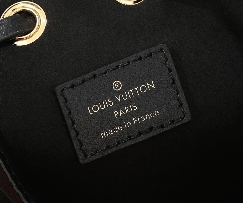 LV Bucket Bags 4233H-2122
