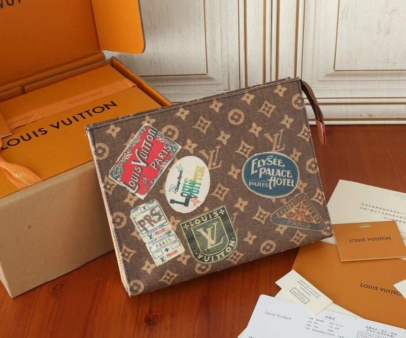 LV Clutch Bags 4233H-2143