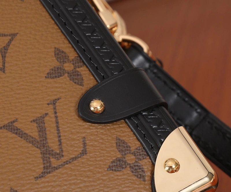 LV Box Bags 4233H-2161