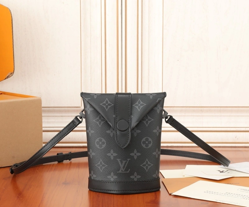 LV Bucket Bags 4233H-2202