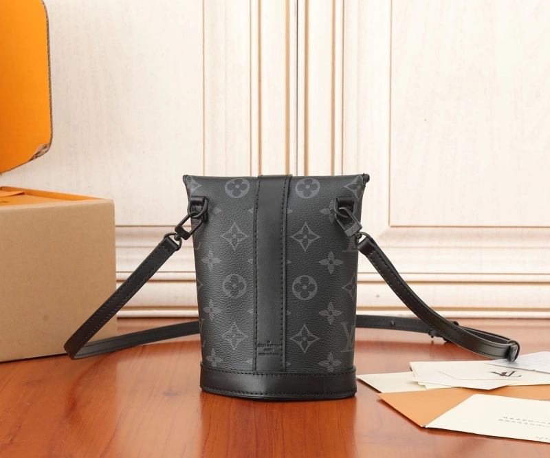 LV Bucket Bags 4233H-2202