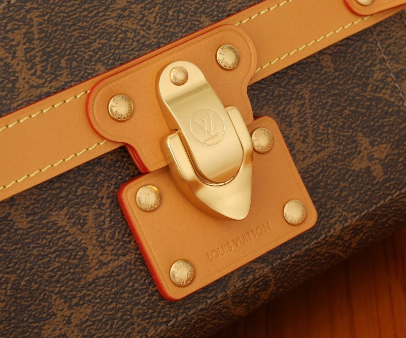 LV Box Bags 4233H-2215