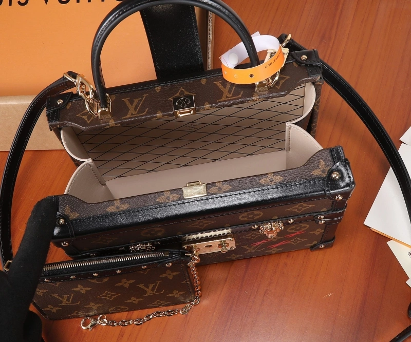LV Box Bags 4233H-2311
