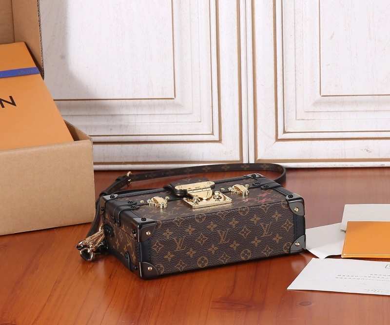LV Box Bags 4233H-2312