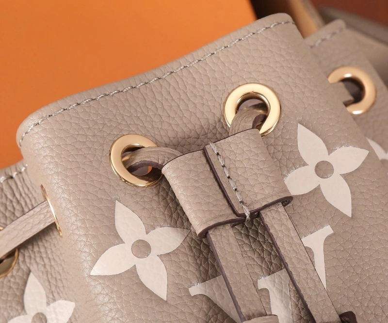 LV Bucket Bags 4233H-2337