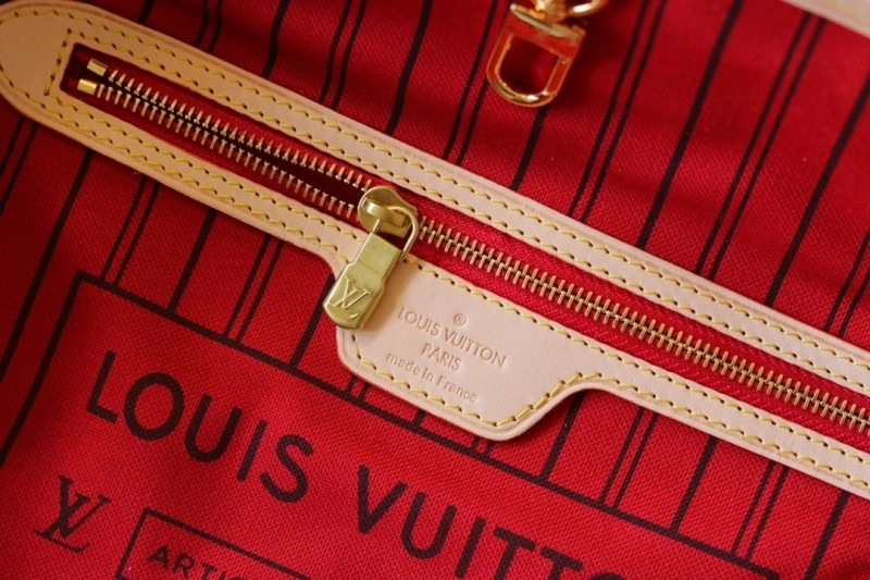LV Shopping Bags 4233H-2414