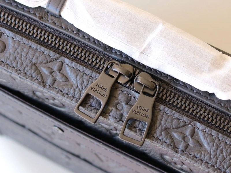 LV Box Bags 4233H-2441