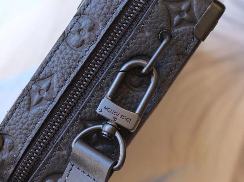 LV Box Bags 4233H-2441