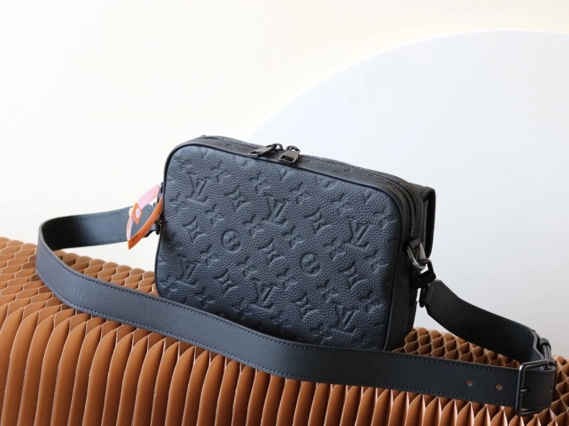 LV Satchel bags 4233H-2469