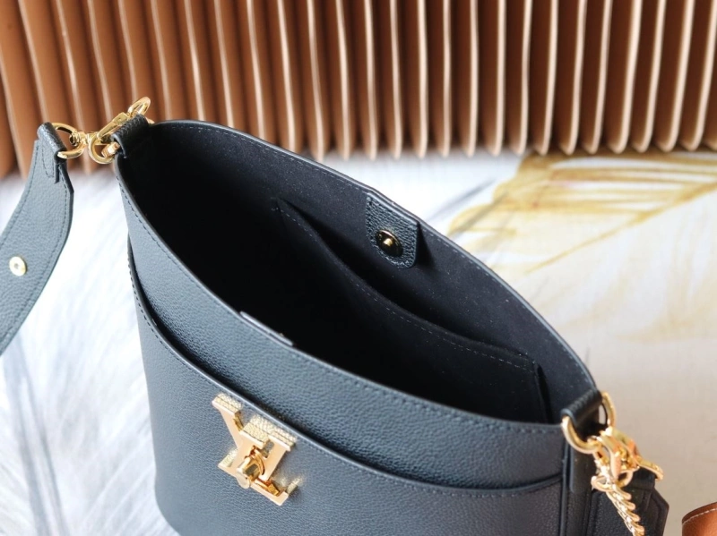 LV Bucket Bags 4233H-2513