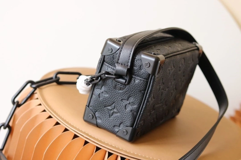 LV Box Bags 4233H-2517