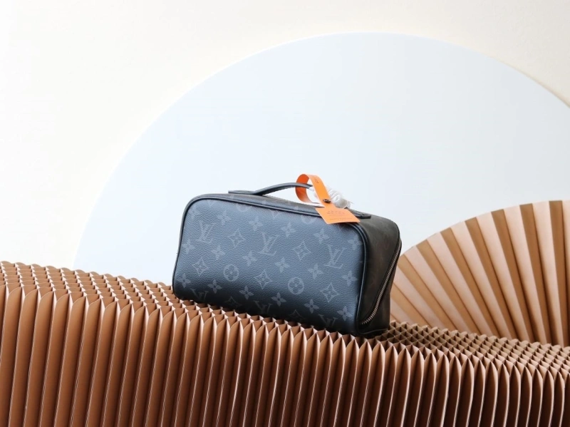 LV Cosmetic Bags 4233H-2533