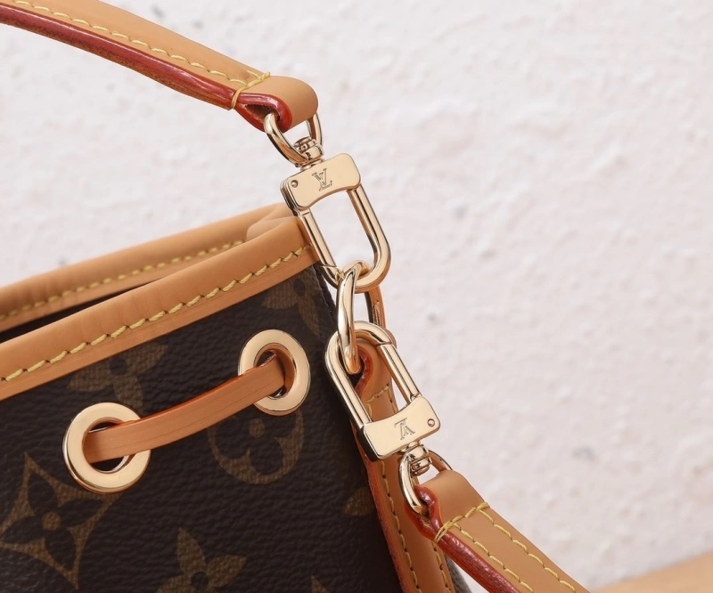 LV Bucket Bags 4233H-2588