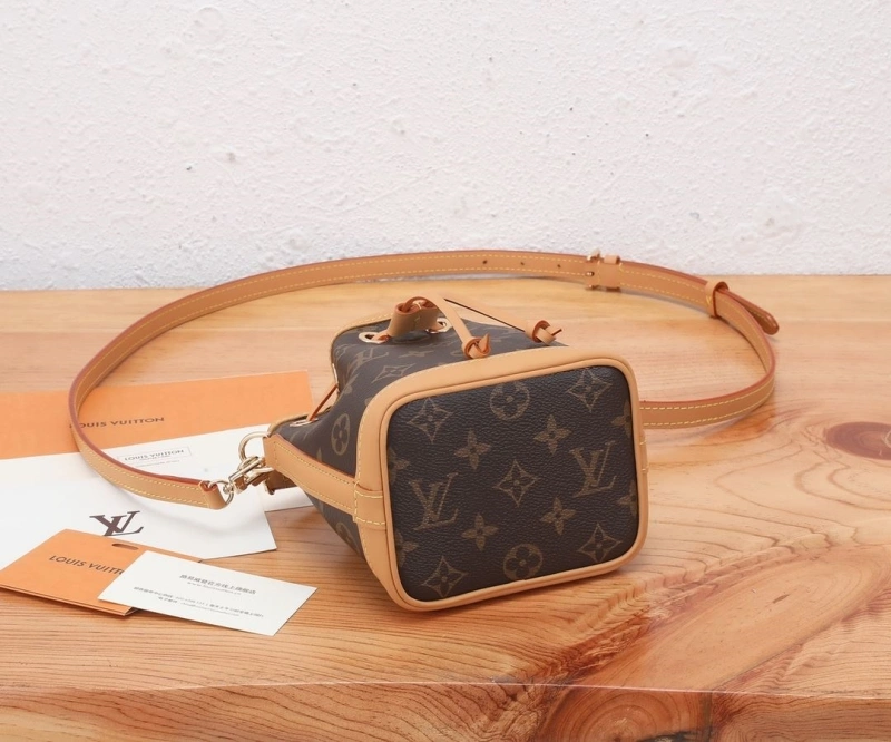 LV Bucket Bags 4233H-2588