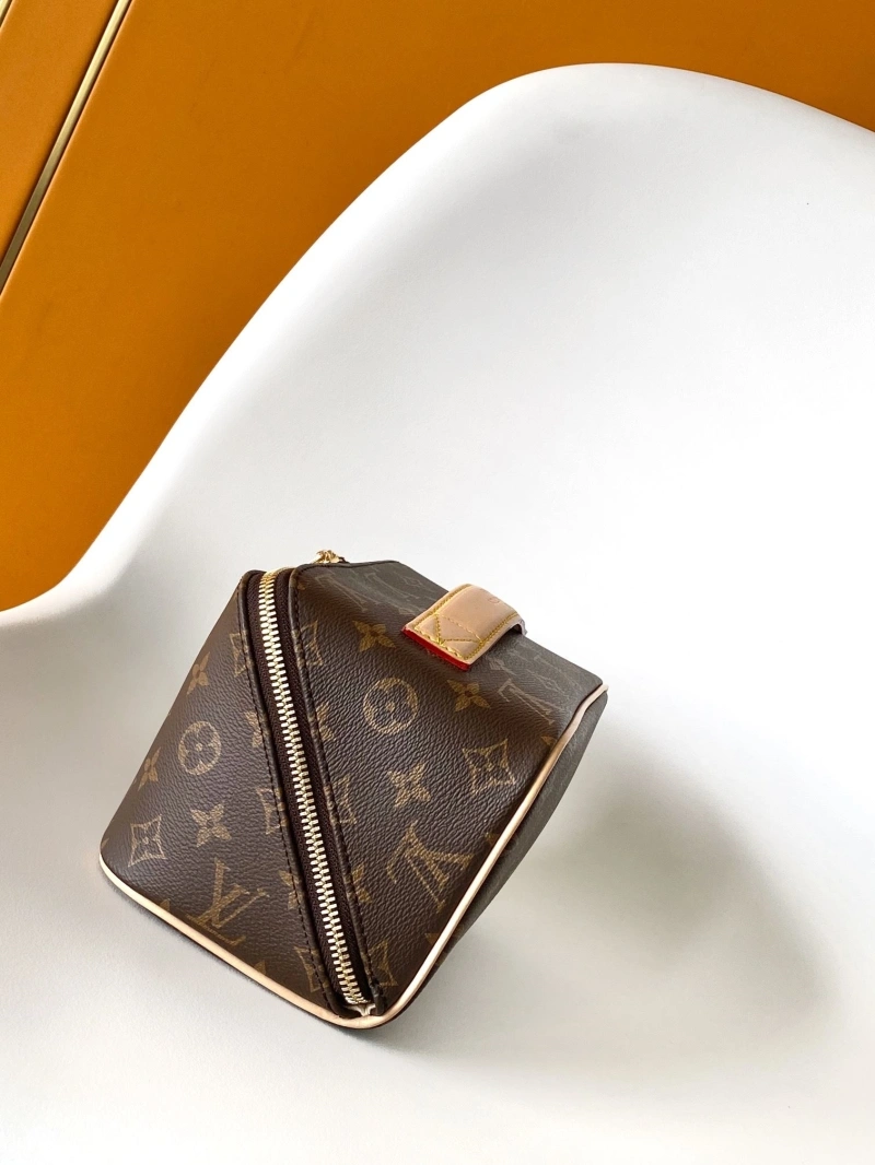LV Cosmetic Bags 4233H-2644
