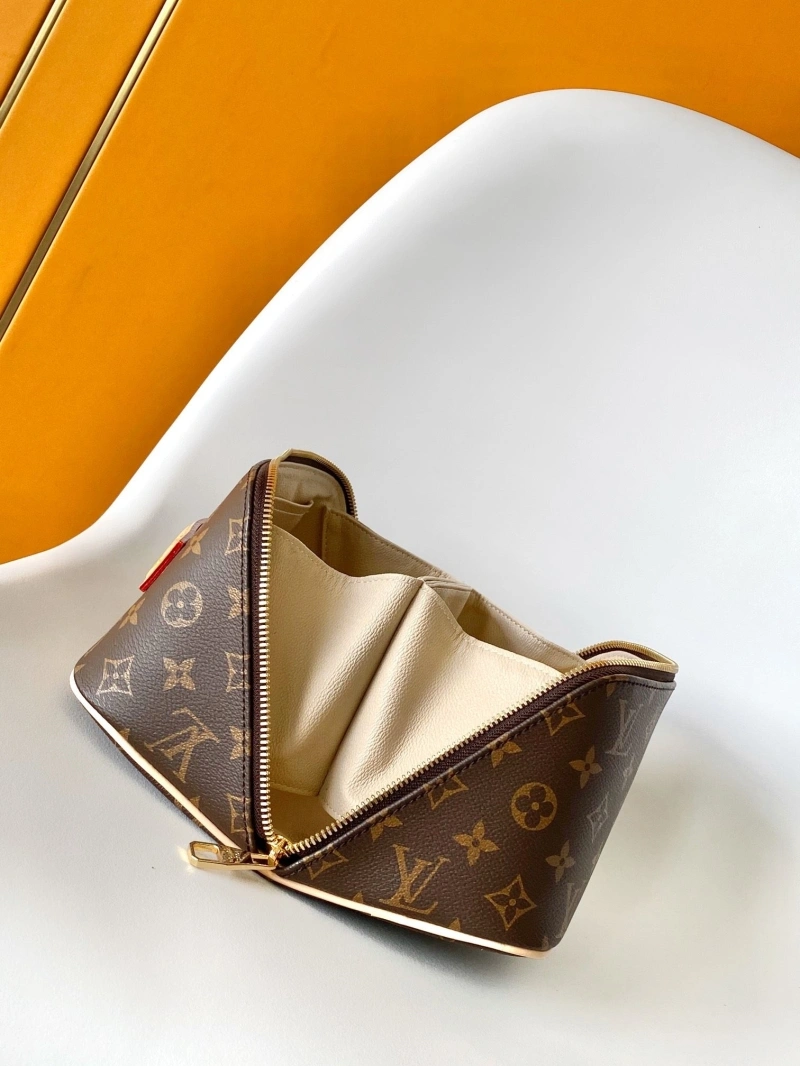 LV Cosmetic Bags 4233H-2644