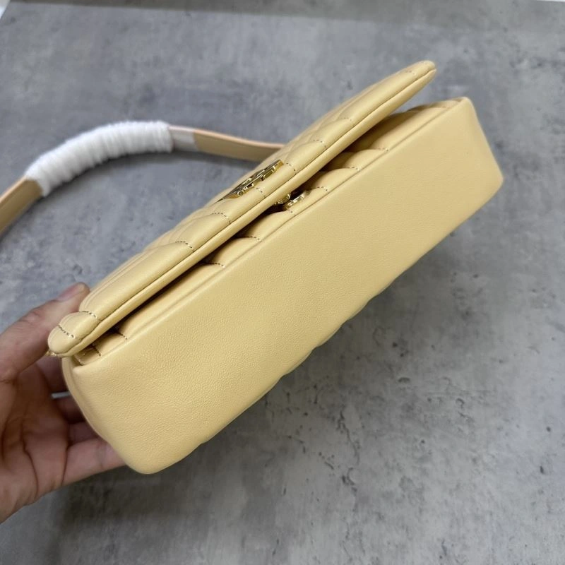 Bv*b*rry satchel bags 4237c-0045