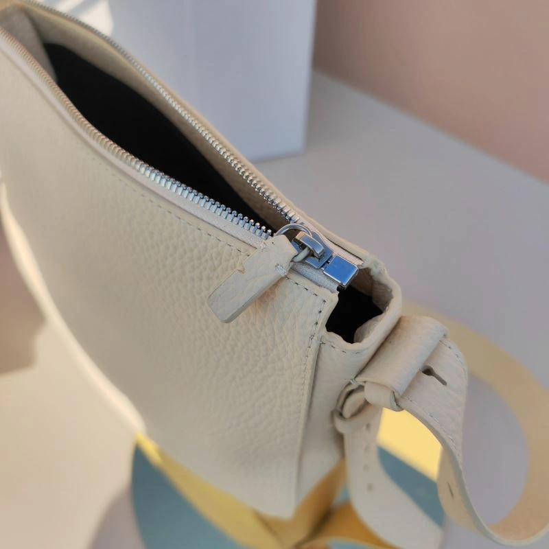 Bv*b*rry satchel bags 4237c-0091