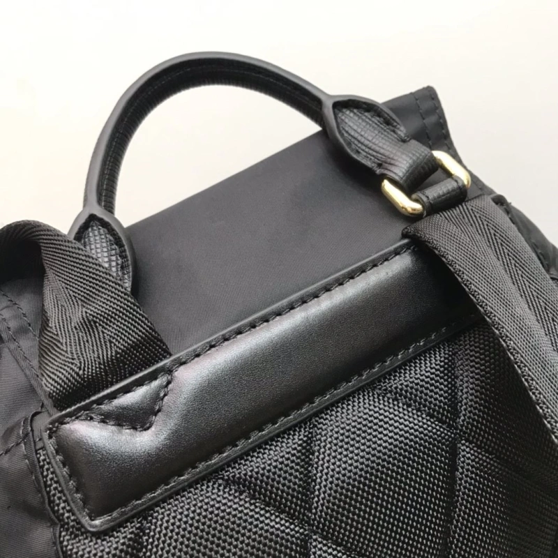 Bv*b*rry backpacks 4237f-0048