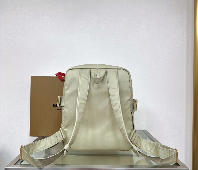 Bv*b*rry backpacks 4237f-0058