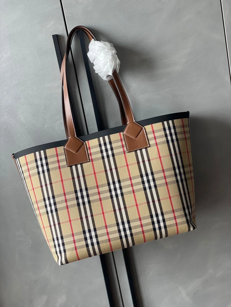 Bv*b*rry shopping bags 4237f-0093