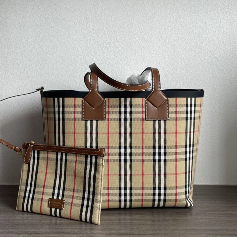Bv*b*rry shopping bags 4237f-0093