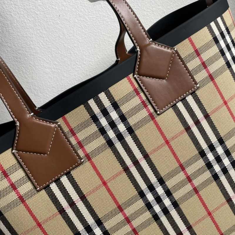 Bv*b*rry shopping bags 4237f-0093