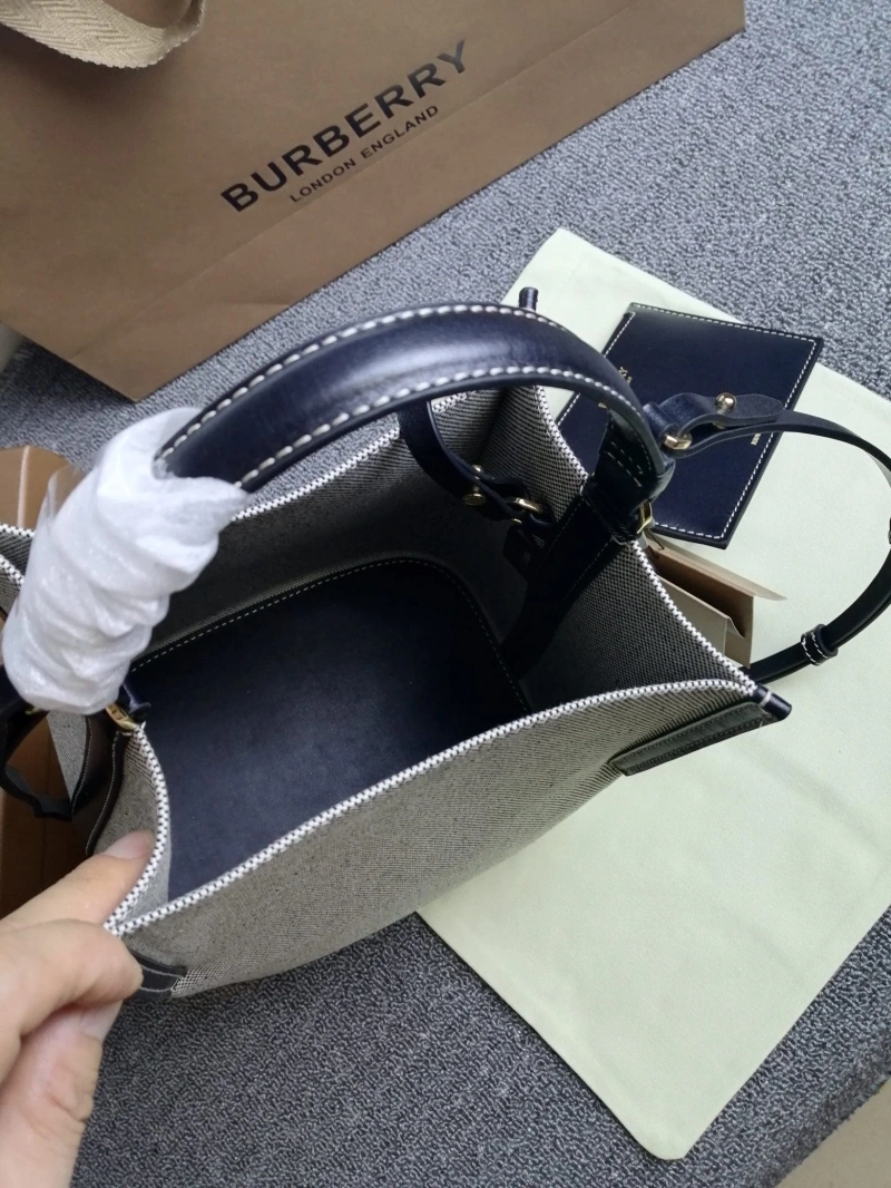Bv*b*rry bucket bags 4237f-0097