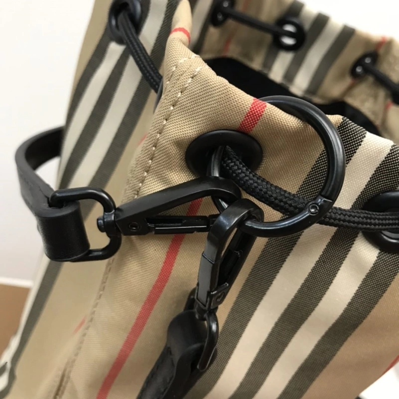 Bv*b*rry bucket bags 4237f-0111