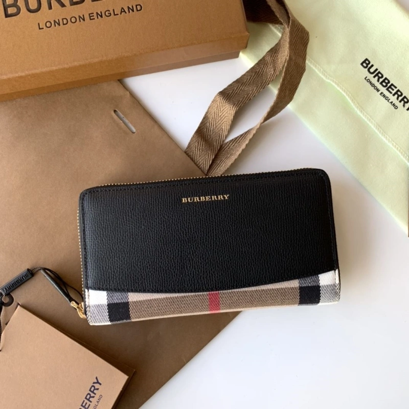 Bv*b*rry wallets 4237f-0118