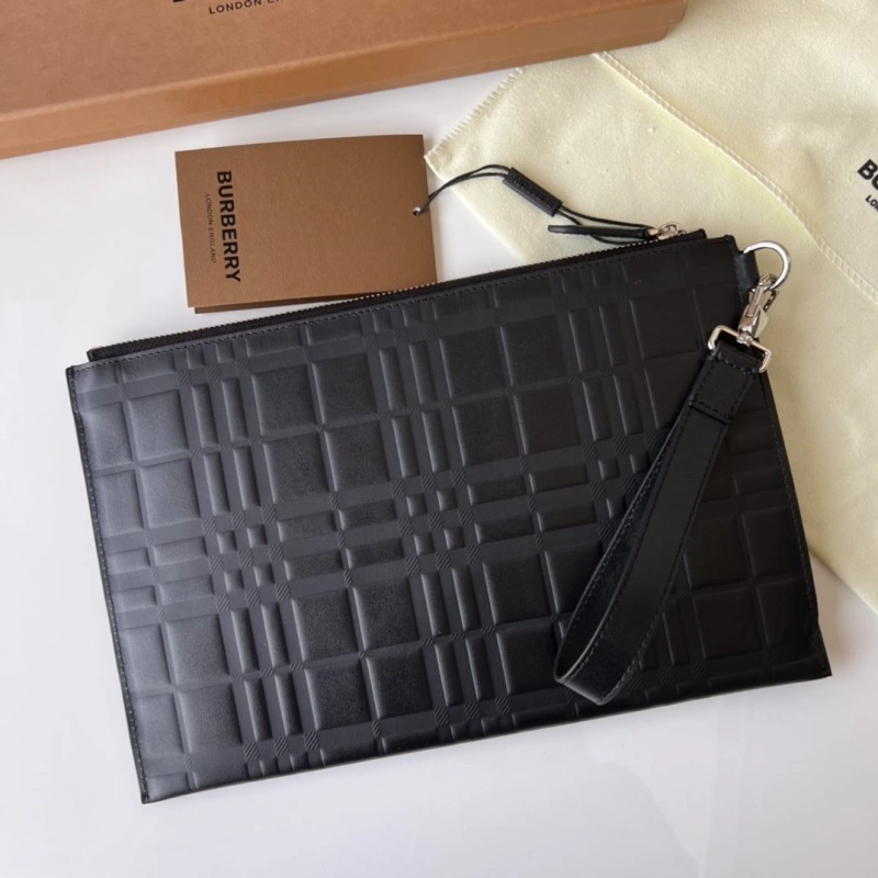 Bv*b*rry wallets 4237f-0121