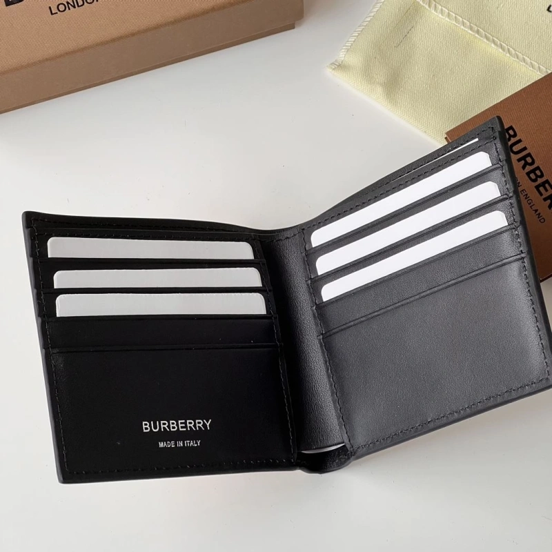 Bv*b*rry wallets 4237f-0122