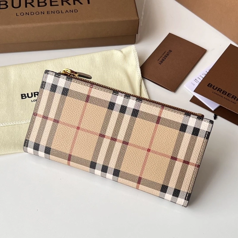 Bv*b*rry wallets 4237f-0123