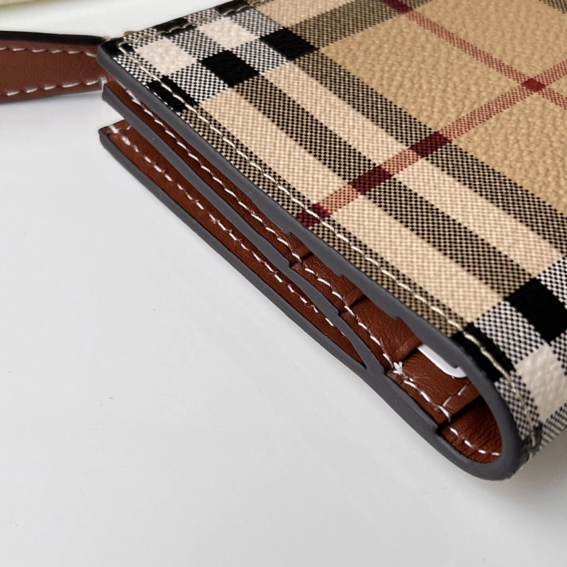 Bv*b*rry wallets 4237f-0123