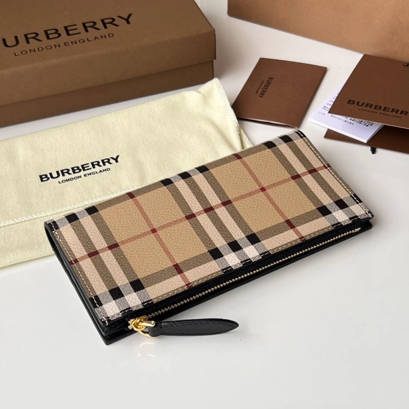 Bv*b*rry wallets 4237f-0124