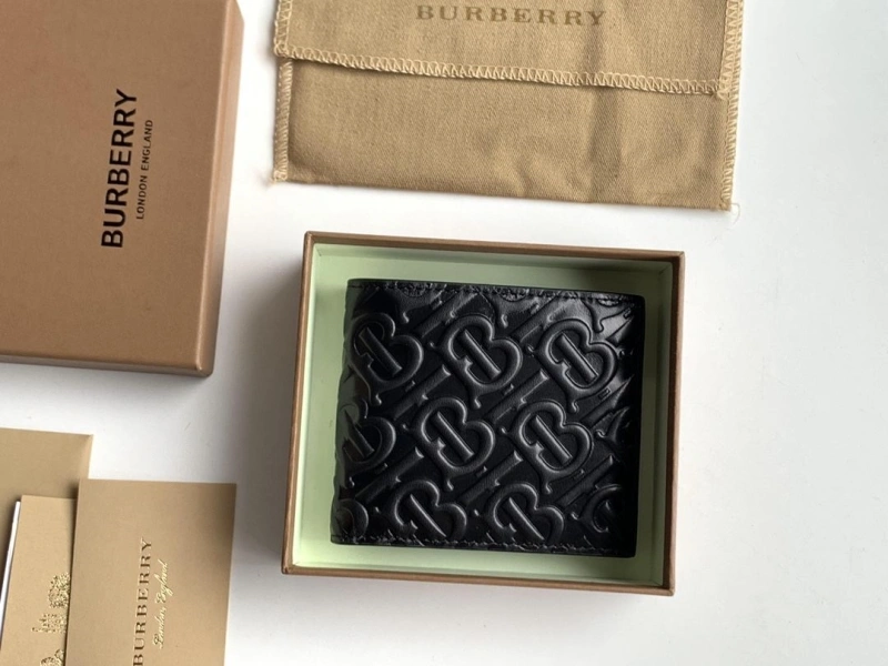 Bv*b*rry wallets 4237f-0125