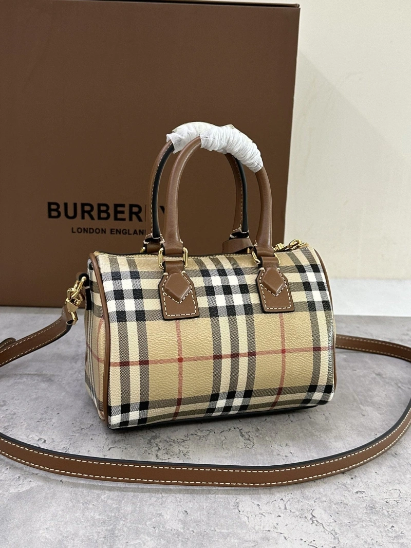 Bv*b*rry speedy bags 4237f-0138