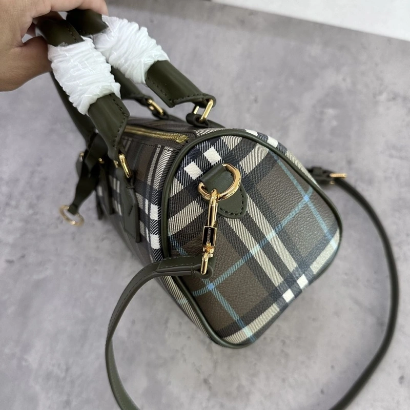 Bv*b*rry speedy bags 4237f-0139