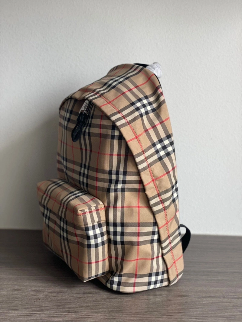 Bv*b*rry backpacks 4237f-0143